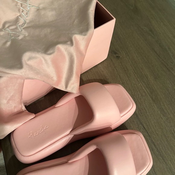 BRAND NEW Hanifa Sandals w/ box and dust bag. - Picture 1 of 4